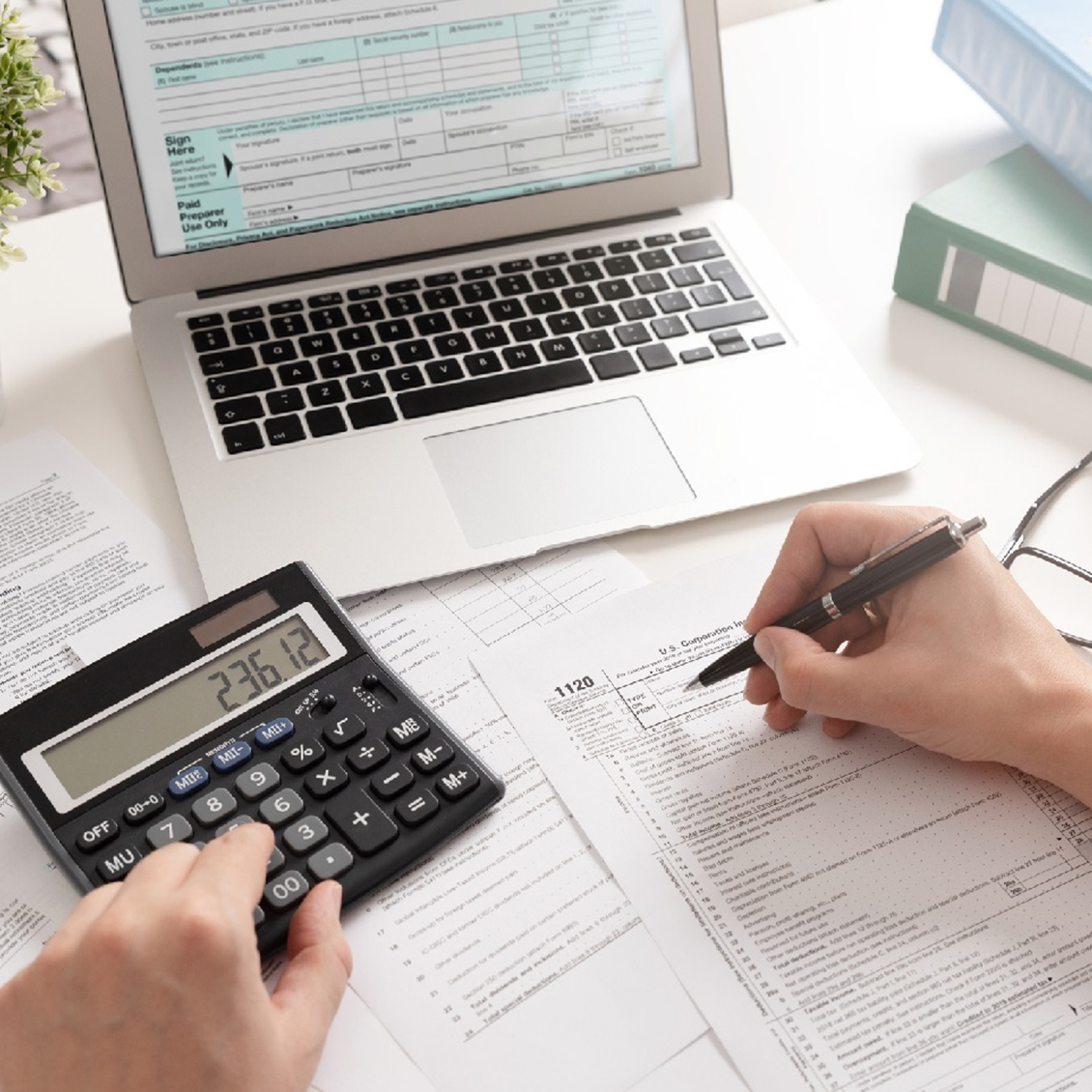 Calculating taxes and payments manually